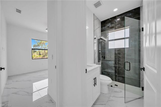 505 E 9TH ST, Lehigh Acres, FL 33972