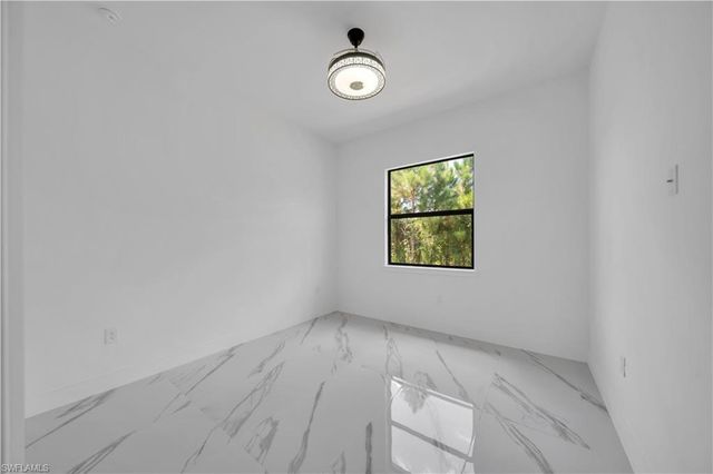 505 E 9TH ST, Lehigh Acres, FL 33972