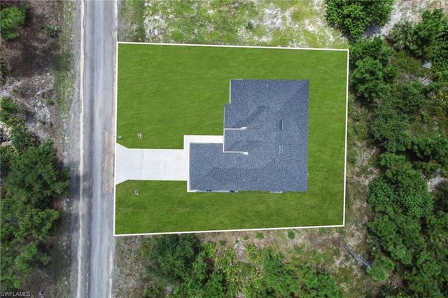 505 E 9TH ST, Lehigh Acres, FL 33972