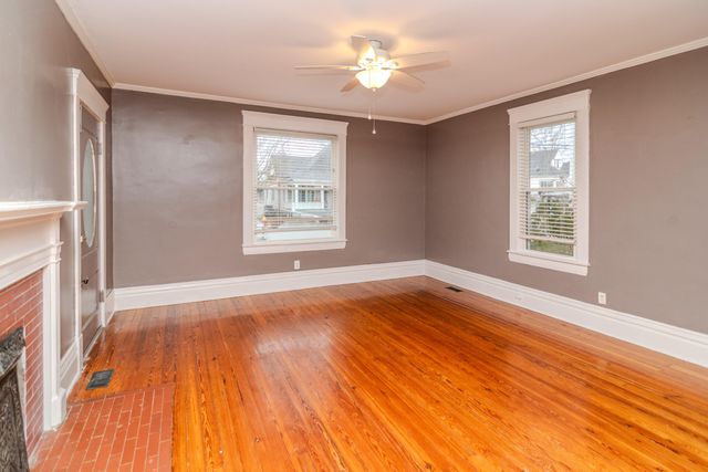 214 S Burns Avenue, Winchester, KY 40391