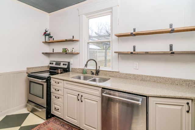 214 S Burns Avenue, Winchester, KY 40391