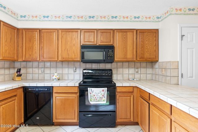 8 Court 1 Northwest Drive, Carolina Shores, NC 28467