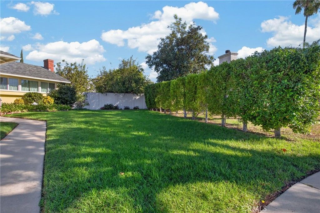 10639 Saloma, San Fernando, CA 91345 — photo 5