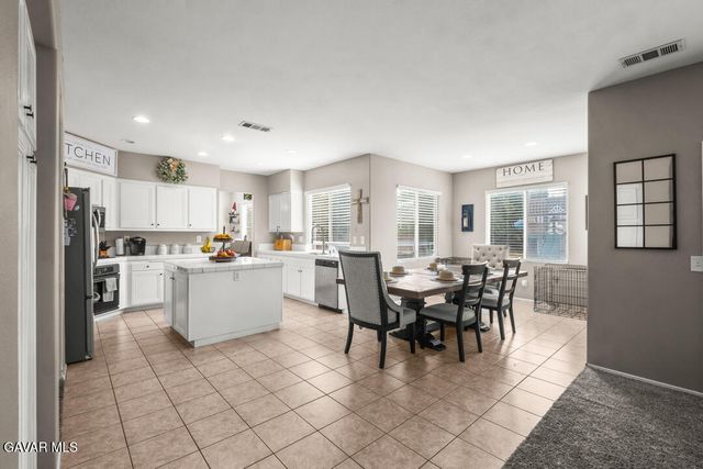 42303 W 59th Street, Lancaster, CA 93536