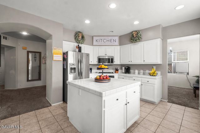 42303 W 59th Street, Lancaster, CA 93536