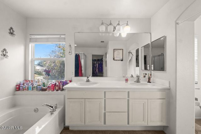 42303 W 59th Street, Lancaster, CA 93536