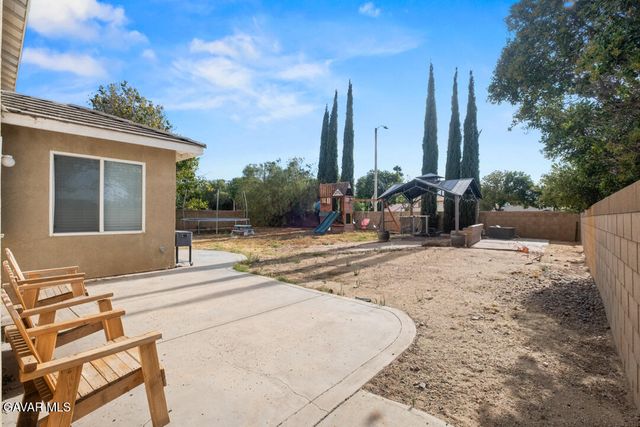 42303 W 59th Street, Lancaster, CA 93536