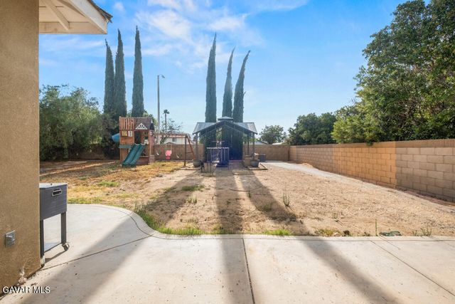 42303 W 59th Street, Lancaster, CA 93536