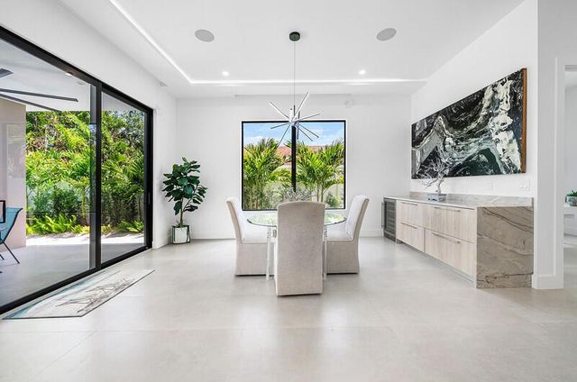 239 NE 11th Street, Delray Beach, FL 33444
