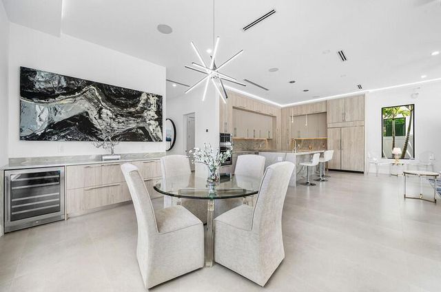 239 NE 11th Street, Delray Beach, FL 33444