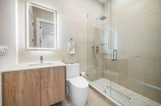 239 NE 11th Street, Delray Beach, FL 33444