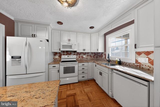 715 OLD DARLEY RD, Claymont, DE 19703