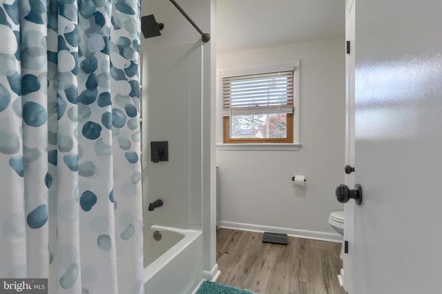 739 SALLY ANN DR, Lebanon, PA 17046