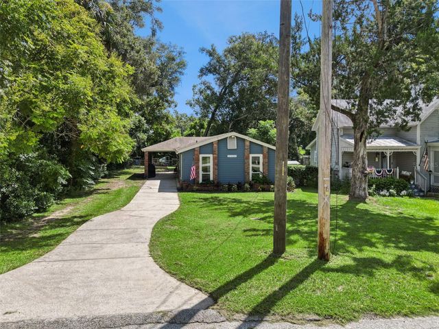 31434 SUMMIT STREET, Sorrento, FL 32776