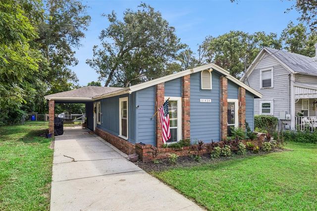 31434 SUMMIT STREET, Sorrento, FL 32776