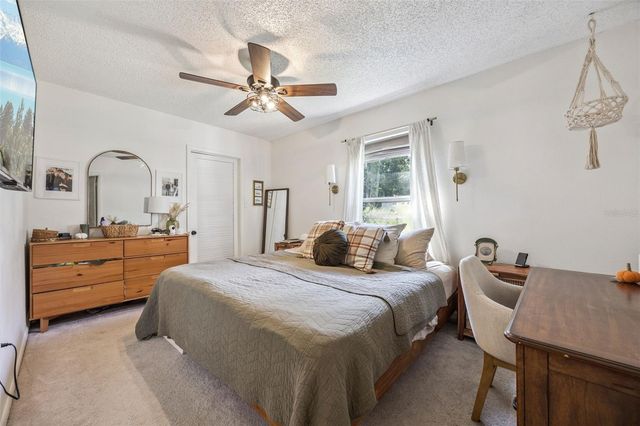 31434 SUMMIT STREET, Sorrento, FL 32776