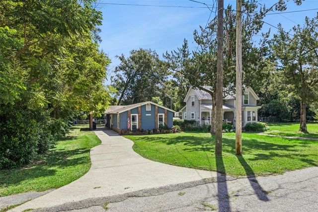 31434 SUMMIT STREET, Sorrento, FL 32776