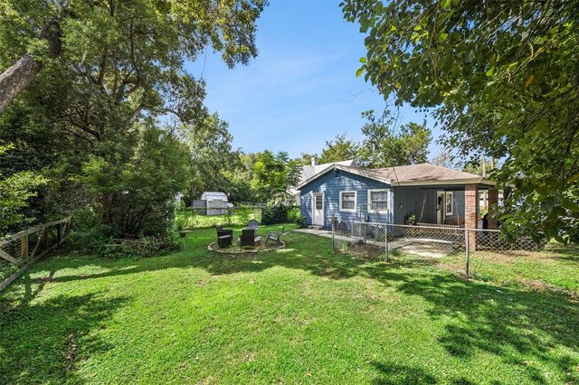 31434 SUMMIT STREET, Sorrento, FL 32776