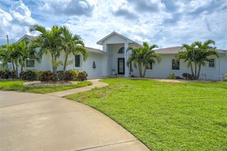 201 DRIFTWOOD LANE, Largo, FL 33770