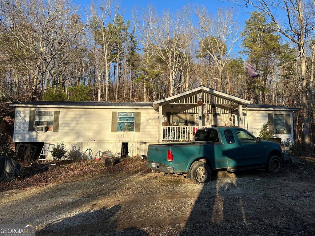 1704 Highway 136 W, Talking Rock, GA 30175