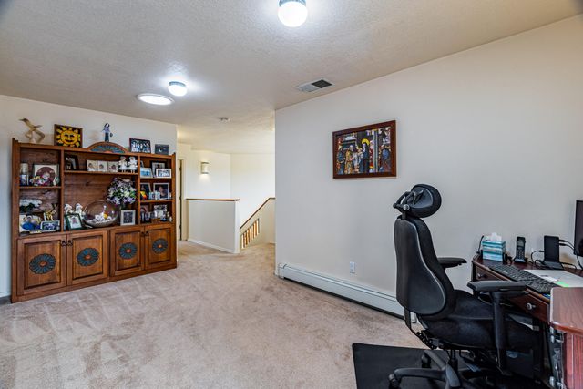 9600 Signal Avenue NE, Albuquerque, NM 87122
