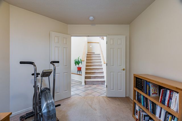 9600 Signal Avenue NE, Albuquerque, NM 87122
