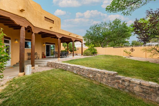9600 Signal Avenue NE, Albuquerque, NM 87122