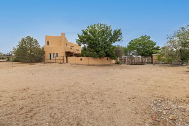 9600 Signal Avenue NE, Albuquerque, NM 87122