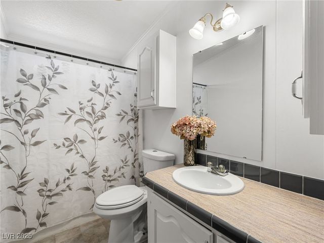 5521 Saddletree Road, Pahrump, NV 89061