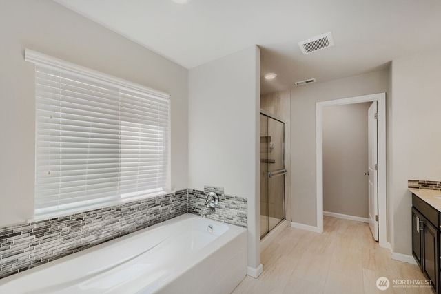 18623 39th Drive SE, Bothell, WA 98012