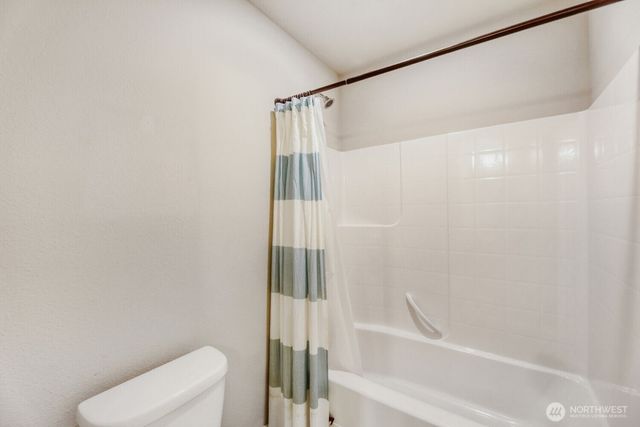 18623 39th Drive SE, Bothell, WA 98012