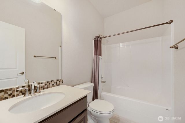 18623 39th Drive SE, Bothell, WA 98012