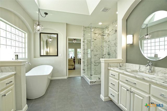 1930 Savannah Drive, Round Rock, TX 78681