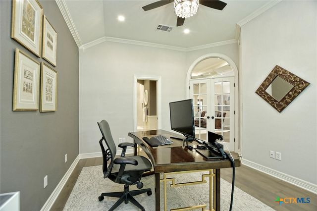 1930 Savannah Drive, Round Rock, TX 78681