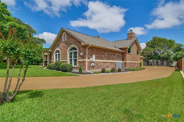 1930 Savannah Drive, Round Rock, TX 78681