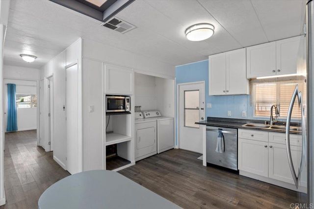 718 Sycamore Avenue 109, Vista, CA 92083