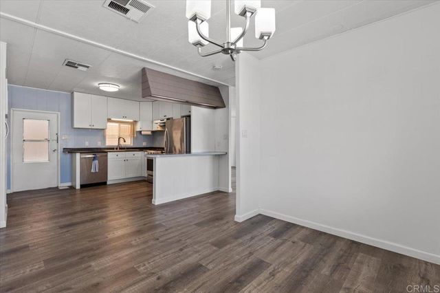 718 Sycamore Avenue 109, Vista, CA 92083