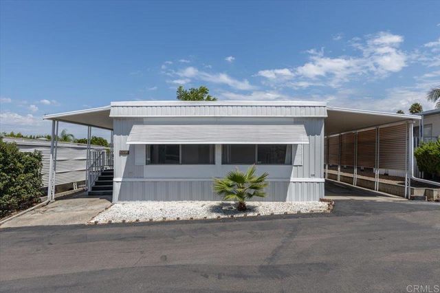 718 Sycamore Avenue 109, Vista, CA 92083
