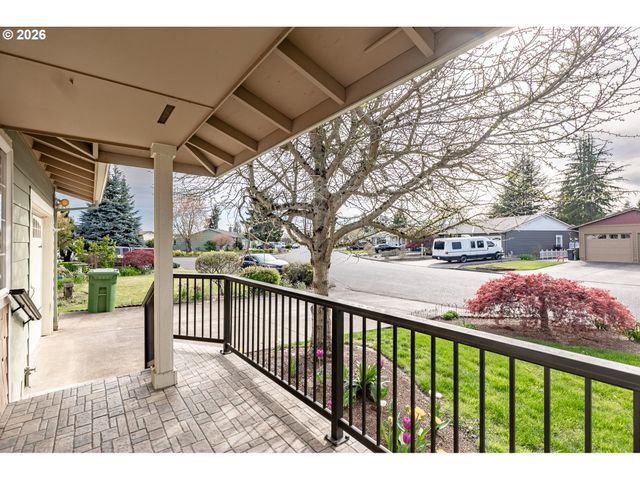 1750 VANDERBECK Ln, Woodburn, OR 97071