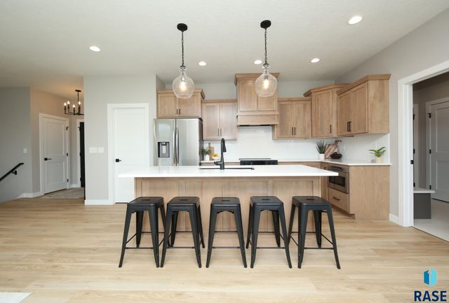 725 S Granite Cir Circle, Tea, SD 57064