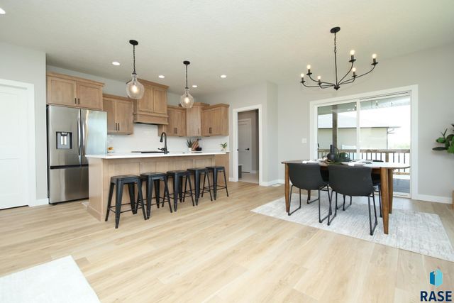 725 S Granite Cir Circle, Tea, SD 57064