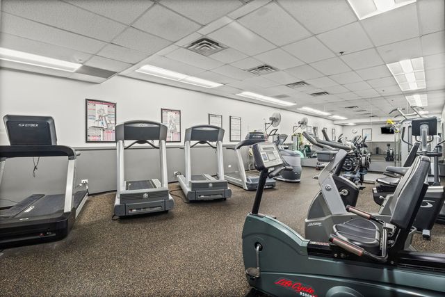 130 S Canal Street 212, Chicago, IL 60606