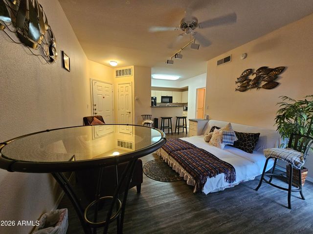 18416 N CAVE CREEK Road 2036, Phoenix, AZ 85032