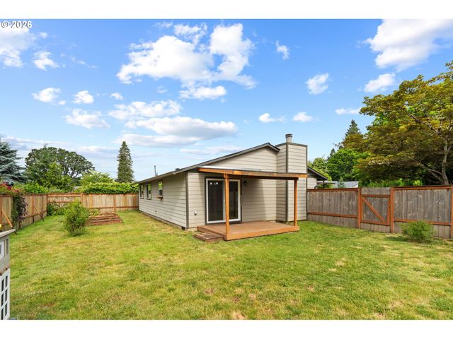 2871 Ne MEADOW Ct, Hillsboro, OR 97124
