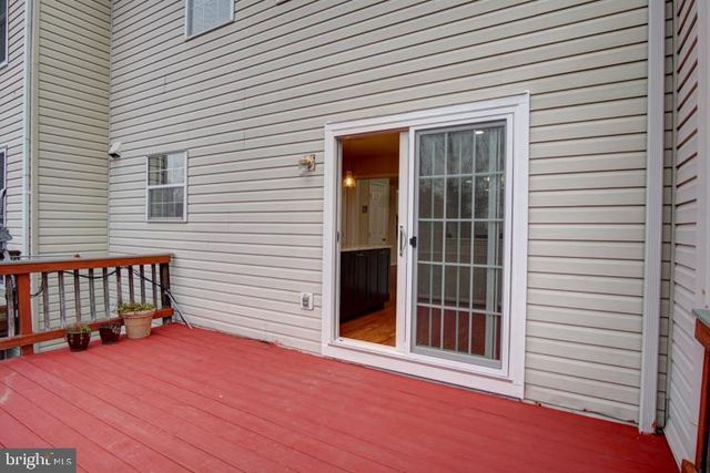 6912 KERRYWOOD CIR, Centreville, VA 20121