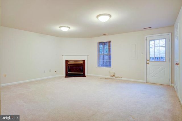 6912 KERRYWOOD CIR, Centreville, VA 20121