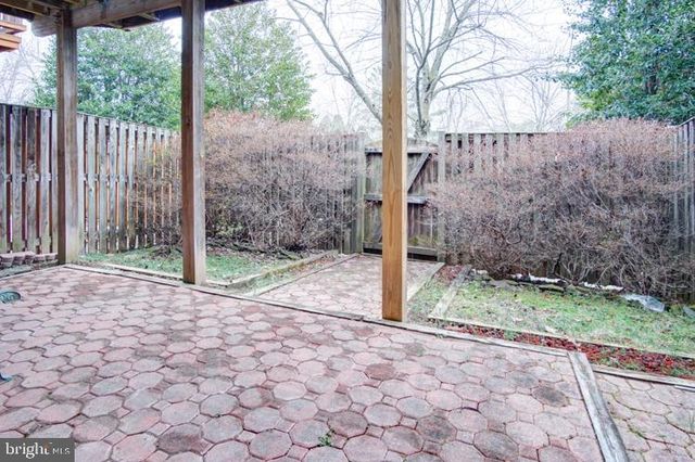 6912 KERRYWOOD CIR, Centreville, VA 20121