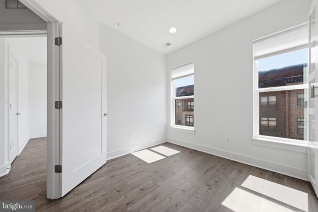 3544 SUTTON HEIGHTS CIR, Fairfax, VA 22031