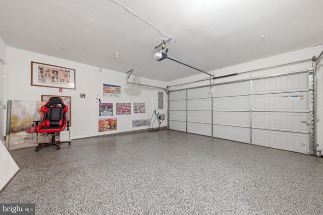 3544 SUTTON HEIGHTS CIR, Fairfax, VA 22031