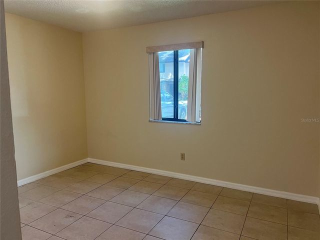 1805 FOXHALL CIRCLE, Kissimmee, FL 34741